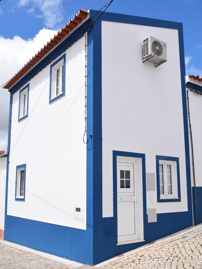 Casinha Da Esquina Villa Amieira Exterior photo